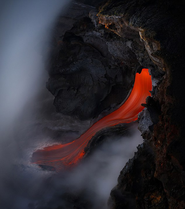 美国摄影师拍摄夏威夷基拉韦厄火山的壮丽景色