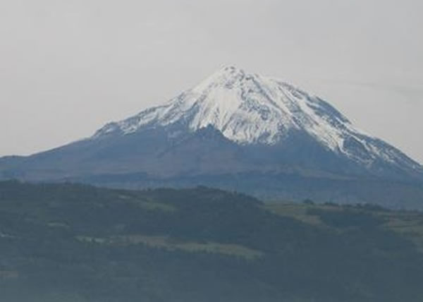 登山客在奥里萨巴火山 （图）上5300米处发现干尸。
