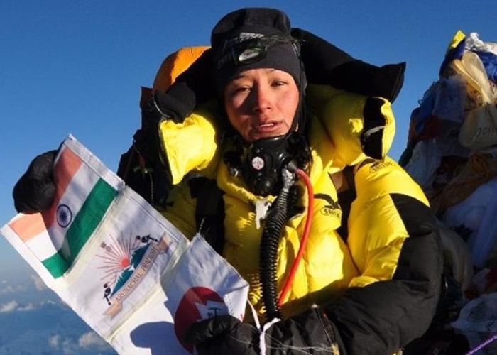 贾姆森帕刷新女性单季登上珠峰顶2次的世界纪录。
