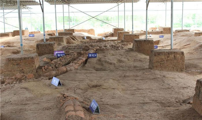 长江中游地区史前文明的中心——石家河新石器时代聚落考古新发现