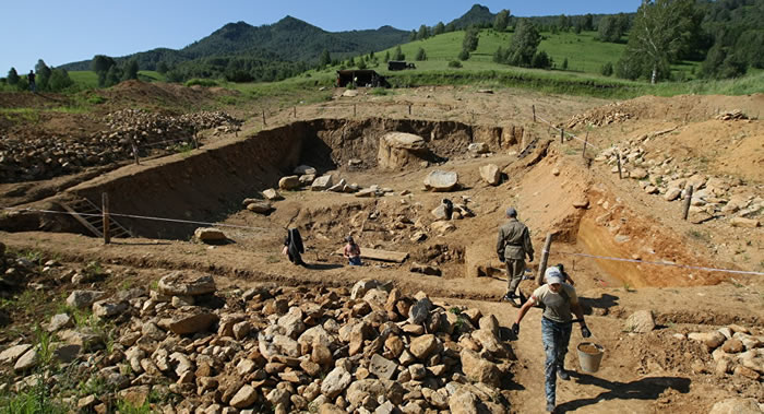 阿尔泰卡拉马旧石器时代村落遗址考古发现：80万年前俄罗斯西伯利亚就有人类出现