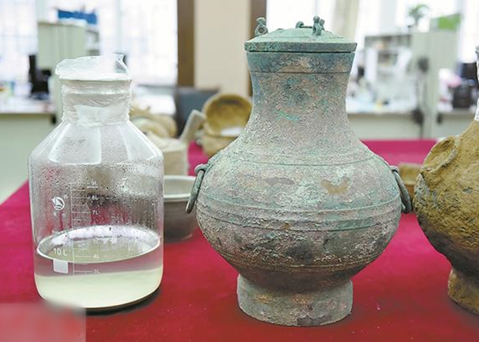 壶中液体被检测为古代仙水。