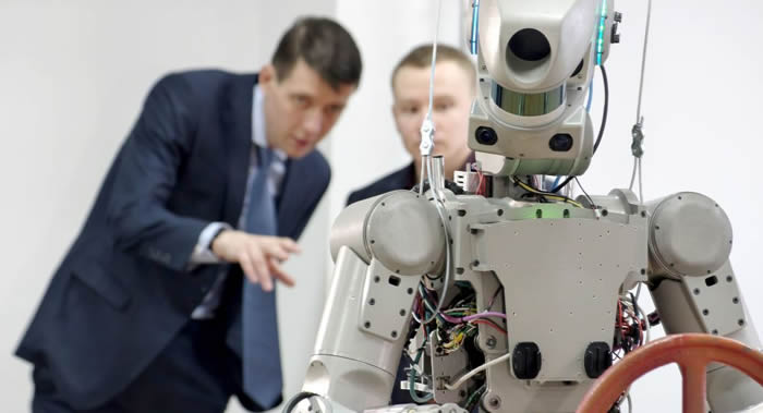 美国国家航空航天局艾姆斯研究中心科学家：机器人的使用将对提高人类探索太空的能力