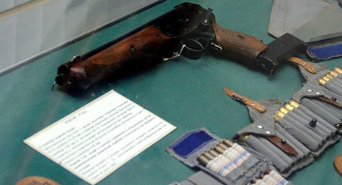 俄罗斯宇航员可能会再次配备手枪