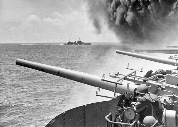 中途岛战役对太平洋地区战争起关键性影响。