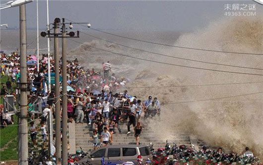 历史上十大灾难性海啸，最严重一次死难82000人！