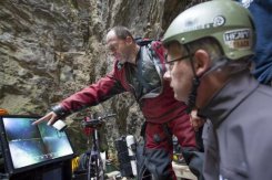 世界上最深的水下洞穴被发现了，位于捷克斯洛伐克