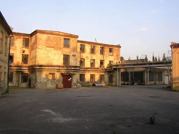 诺瓦克欲把辛德勒当年所建的工厂改建成博物馆。