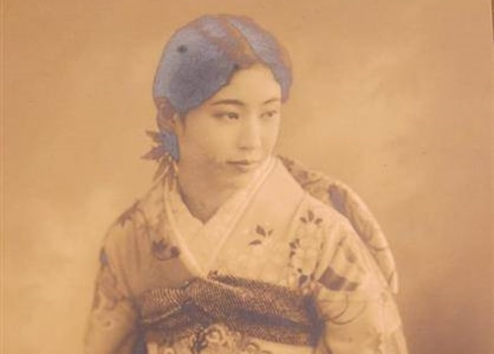 被公开的末代王妃嵯峨浩相片。