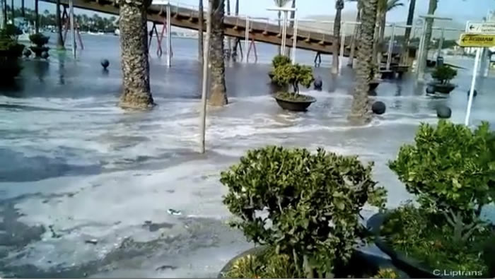 西班牙梅诺卡岛及马略卡岛海岸被罕见“气象海啸”侵袭