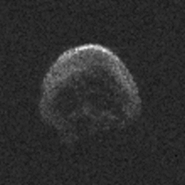 “骷髅头”小行星2015 TB145将在11月11日再次掠过地球