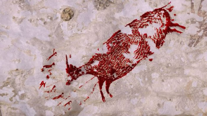 印尼苏拉威西岛洞穴发现4.4万年前叙述故事的壁画 半人半兽的生物手持矛猎杀动物