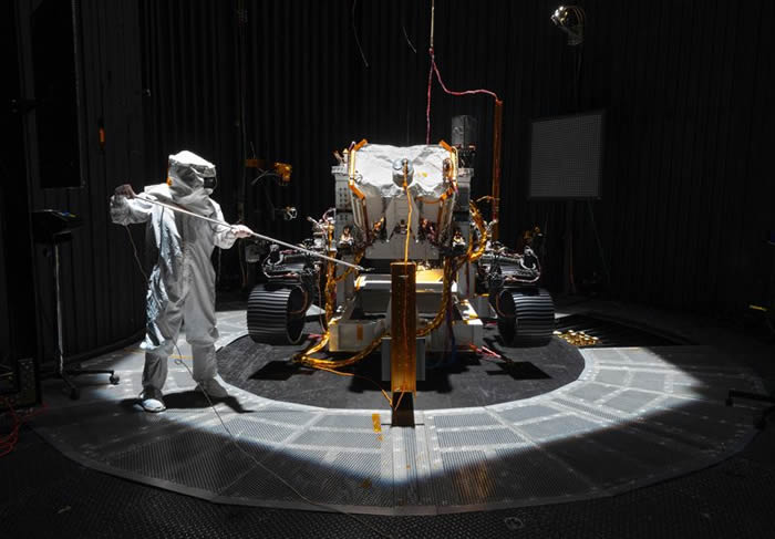 美国宇航局火星2020任务将采用可拆卸的无人驾驶直升机。图片来源：NASA/JPL-Caltech