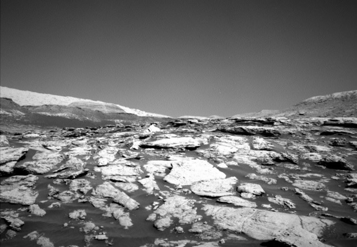 水正在意外地从火星表面消失