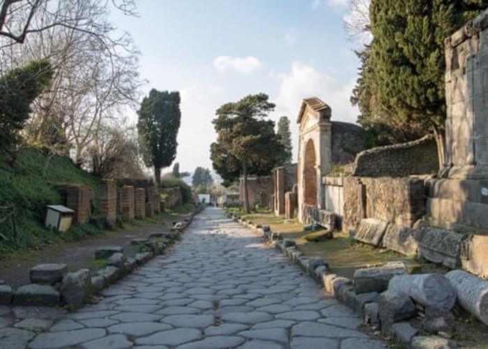 研究发现庞贝古城遗址垃圾山 证古罗马人懂循环再用
