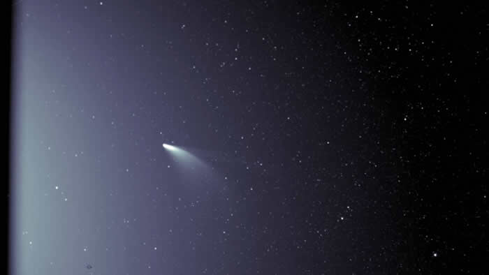 美国宇航局帕克太阳探测器拍摄到C/2020 F3 NEOWISE彗星图像