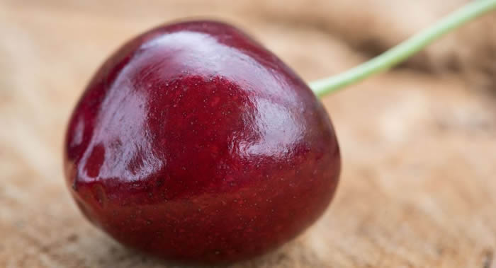 伊丽莎白女王医院营养学家奥利加·孔德拉坚科称樱桃有助减肥