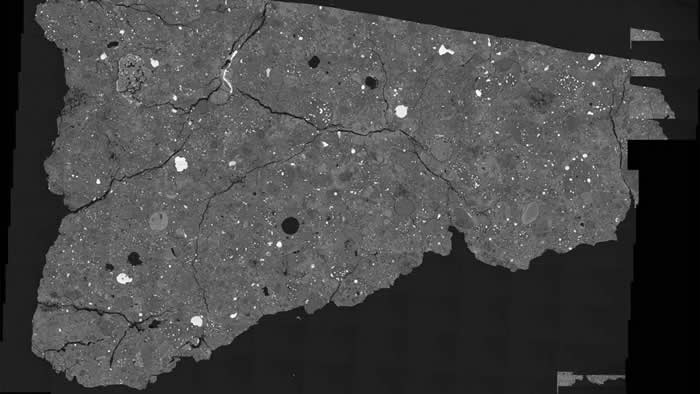 在南极洲发现的小陨石“Asuka 12236”保存得非常完好