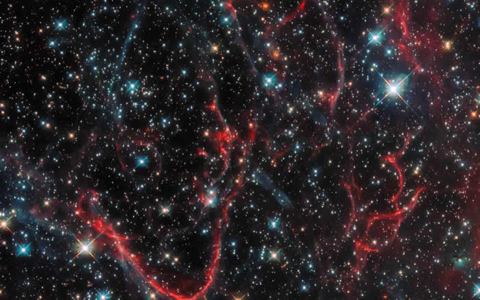 科学家在海底发现由超新星产生的放射性同位素铁-60样本 是垂死恒星的微弱提醒