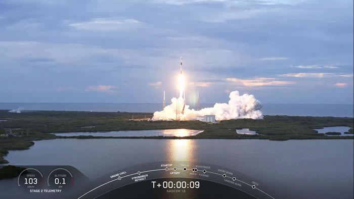 美国SpaceX成功从佛罗里达州发射南向火箭 1969年来首次
