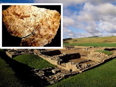 英国哈德良长城附近文德兰达要塞出土公元5世纪铅制圣杯 助了解早期基督教历史