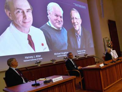2020年诺贝尔生理学或医学奖授予发现丙型肝炎病毒的三位科学家