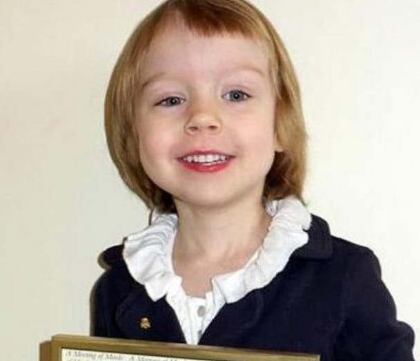 艾丽斯·阿莫斯简介介绍 她是世界上智商最高的孩子