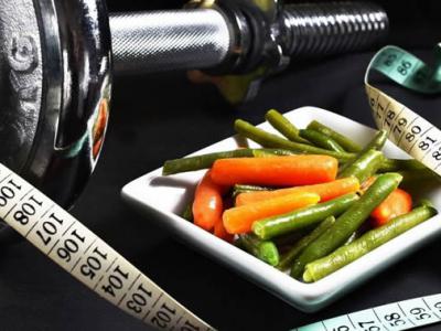 科学家驳斥一个流行的减肥神话 数据证明减肥与在什么时间进餐无关
