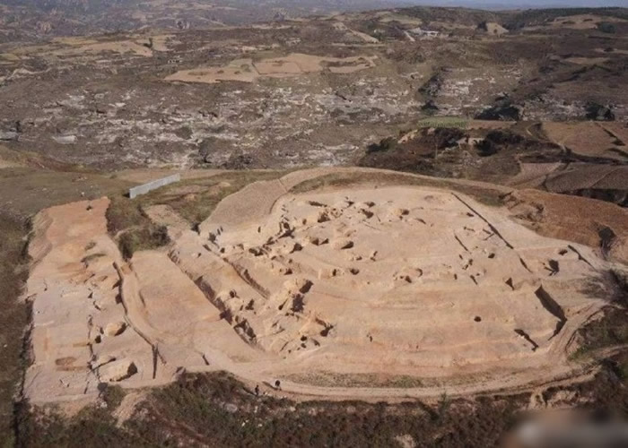 陕西石峁遗址入选美国考古学会期刊《考古》的世界十大考古发现