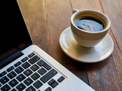 美国西北大学最新研究证实每天适量饮用咖啡能有效将感染新冠肺炎的风险降低10%