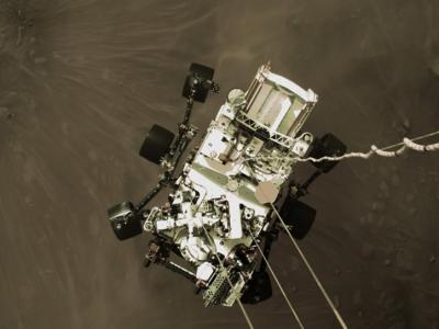 火星探测器坚毅号登陆一周年 NASA在网上发文回顾