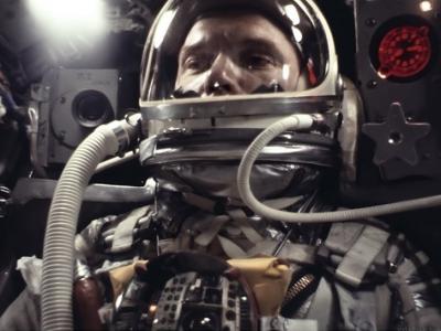 约翰?格伦John Glenn成为首位进入地球轨道的美国宇航员60周年 专家发修复照纪念