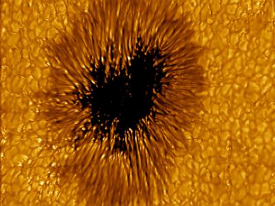 美国夏威夷Inouye太阳望远镜提供令人震惊的太阳黑子视图