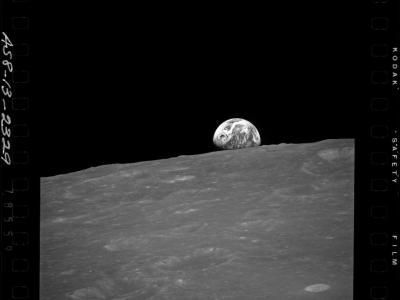 美国国家地理：是谁的火箭残骸撞上了月球表面？