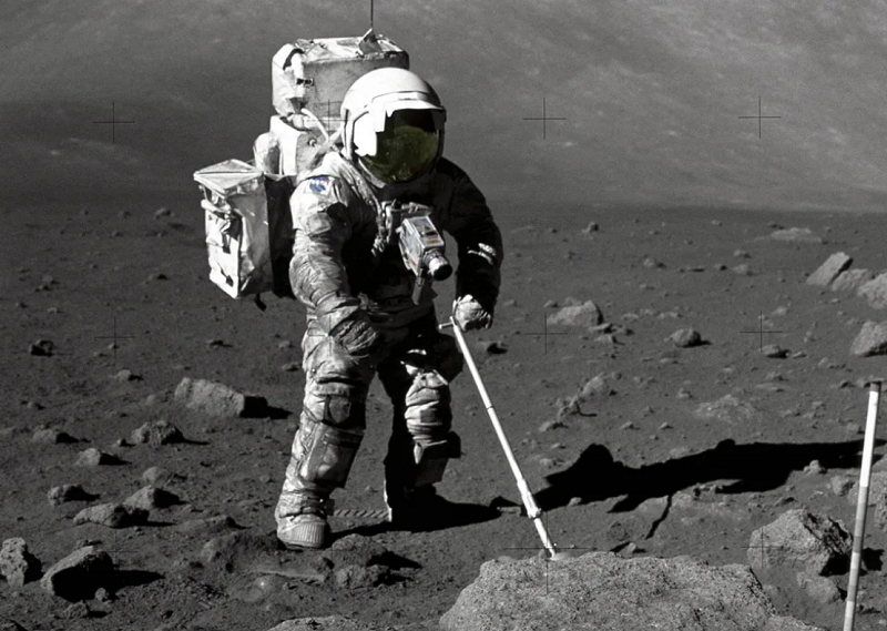 NASA刚刚打开一个来自月球的时间胶囊