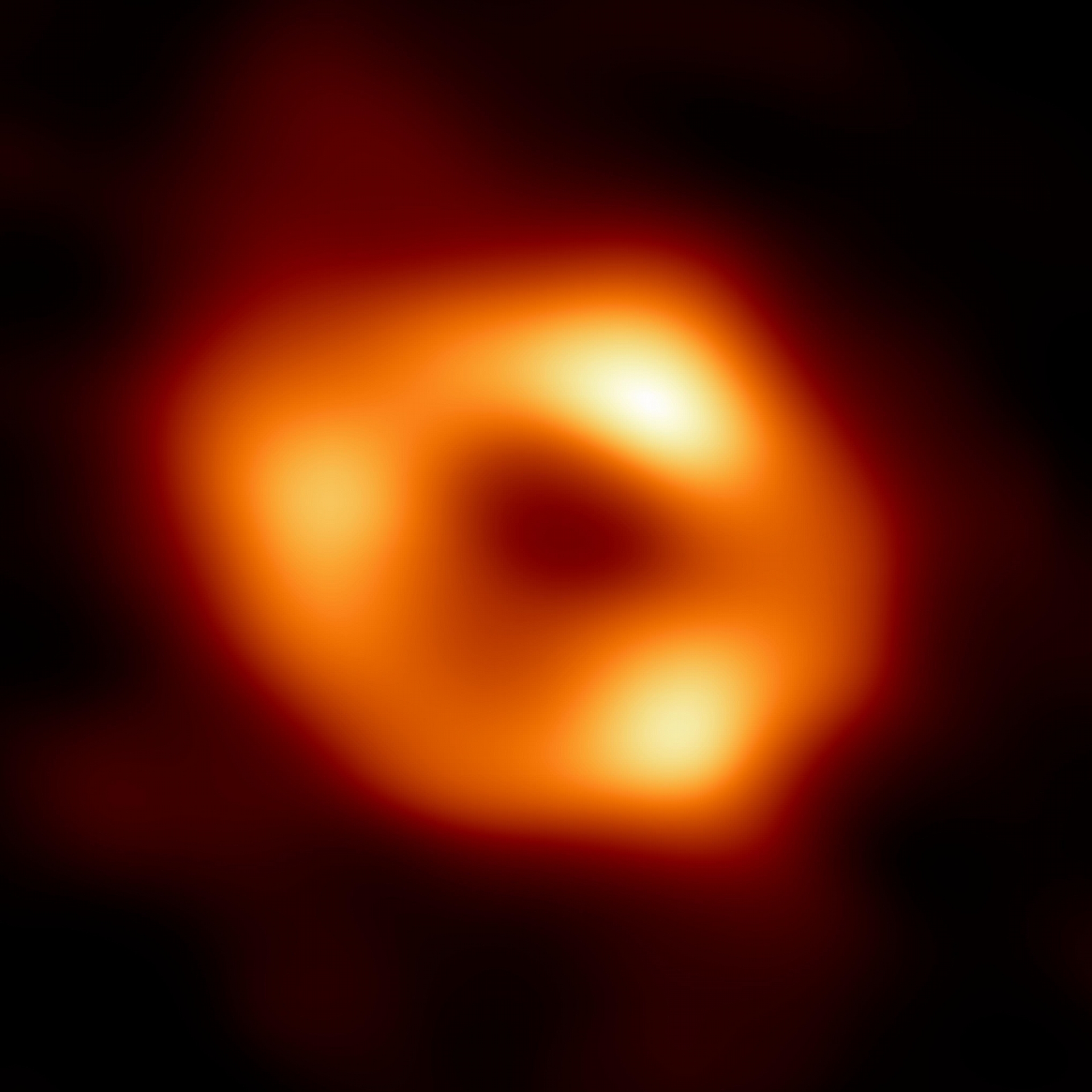 揭开银河系中心超大质量黑洞人马座A星的神秘面纱