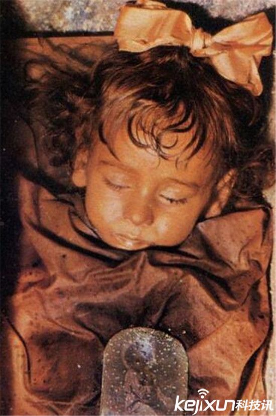 世界十大最恐怖木乃伊 被活埋婴儿面容扭曲